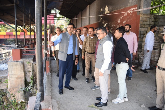 'DC Udhampur reviews progress of TB Mukt Bharat Abhiyan Calls for 100% screening across the District '